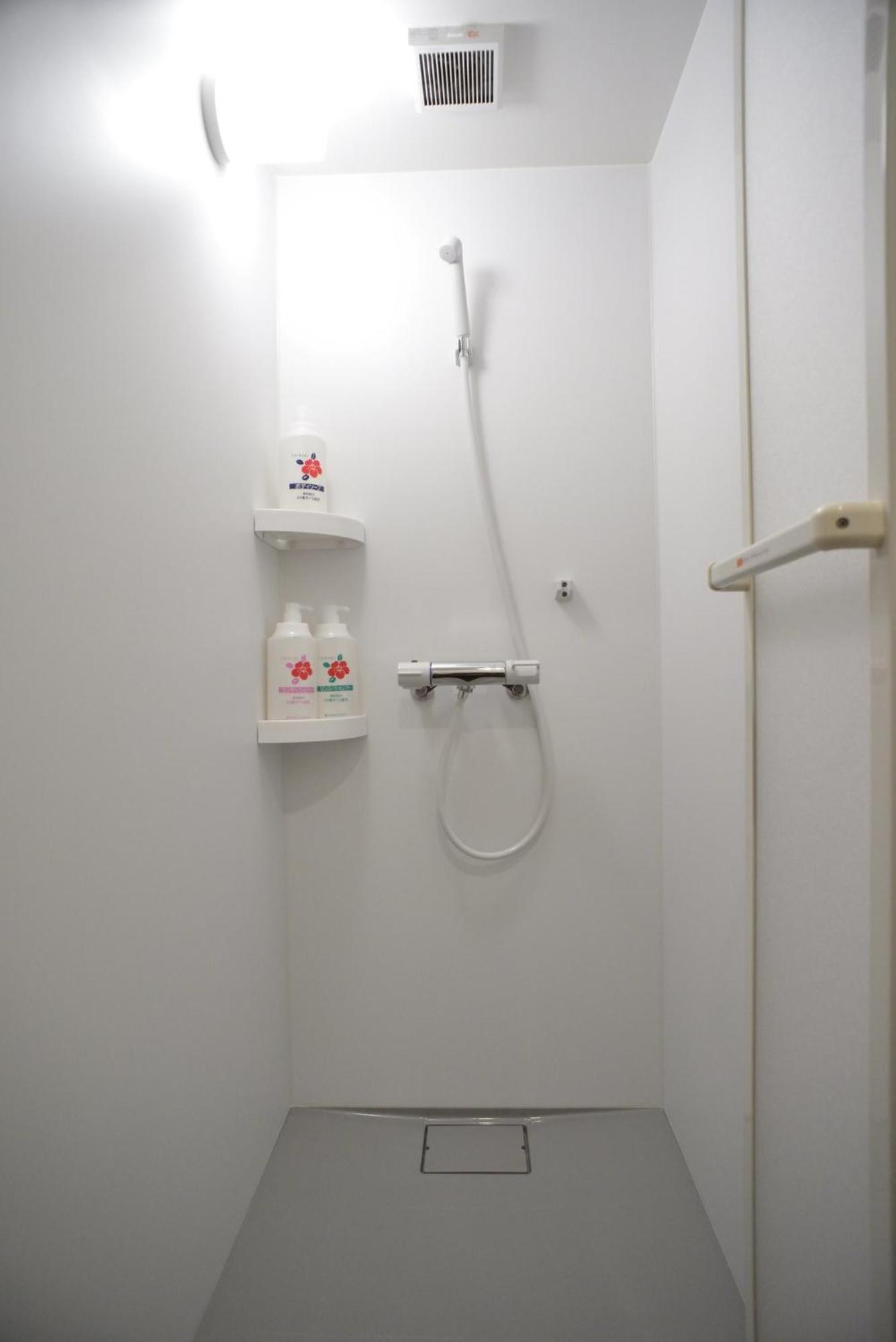 Jam Hostel Hakata Station Front Semi-Private Room With Shared Bathroom - Vacation Stay 61445 Φουκουόκα Εξωτερικό φωτογραφία